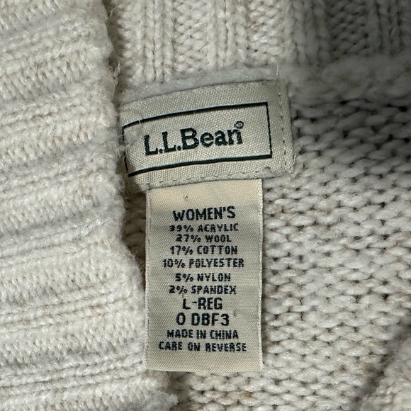 L.L. Bean Oatmeal Knit Sweater | Women’s Size Large - Picture 3 of 4
